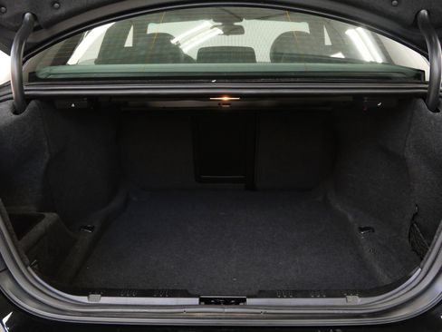 Used 2006 BMW M5 RWD image 19