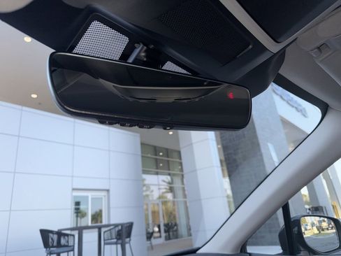 Used 2023 Subaru Legacy Premium image 5