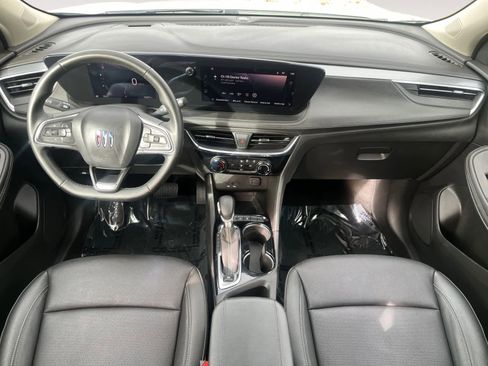 Used 2024 Buick Encore GX Sport Touring image 10