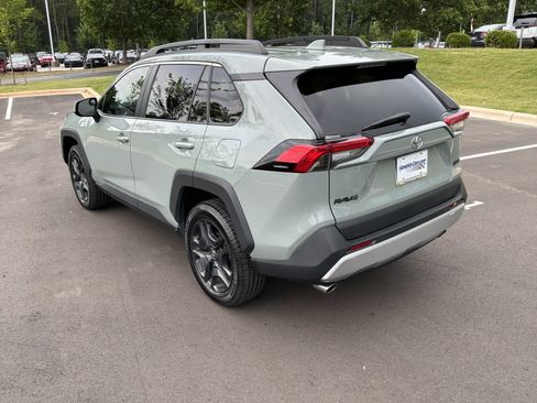 Used 2022 Toyota RAV4 Adventure AWD/4WD image 8