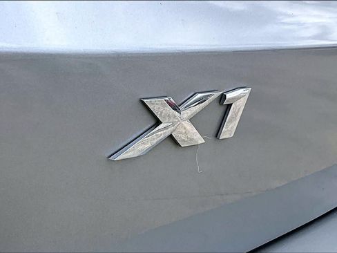 Used 2023 BMW X1 xDrive28i AWD/4WD image 29