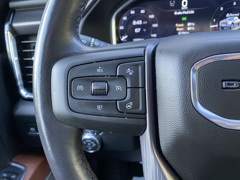 Used 2024 GMC Sierra 2500 Denali Ultimate AWD/4WD image 21