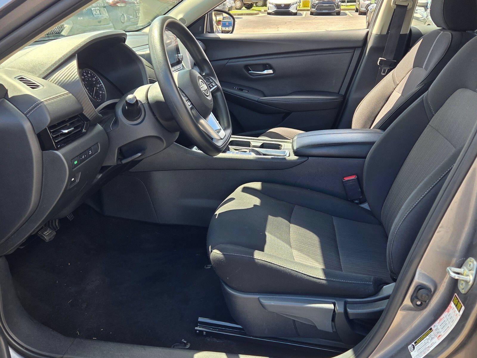 Used 2024 Nissan Sentra SV FWD image 5