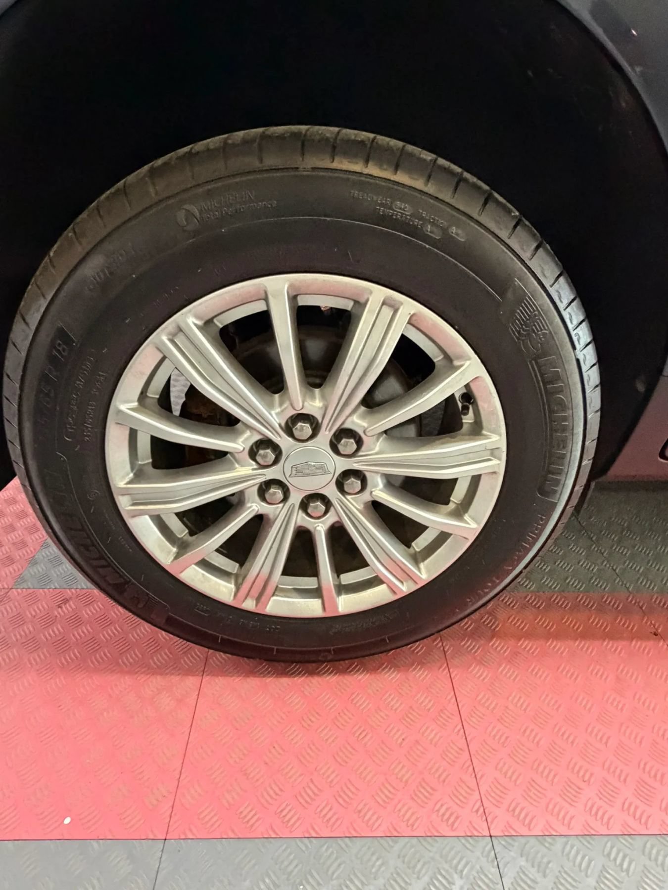 Used 2019 Cadillac XT5 FWD image 41
