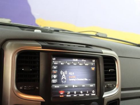 Used 2019 RAM 1500 Warlock AWD/4WD image 19