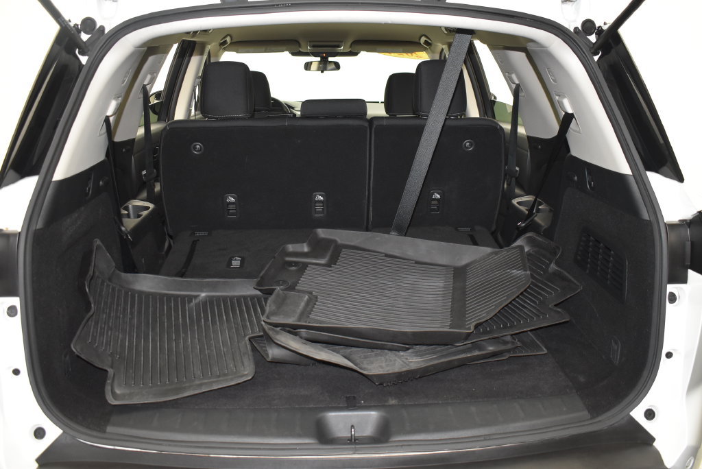 Used 2024 Nissan Pathfinder S AWD/4WD image 35