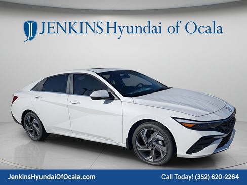 New 2026 Hyundai Elantra Limited FWD image 1
