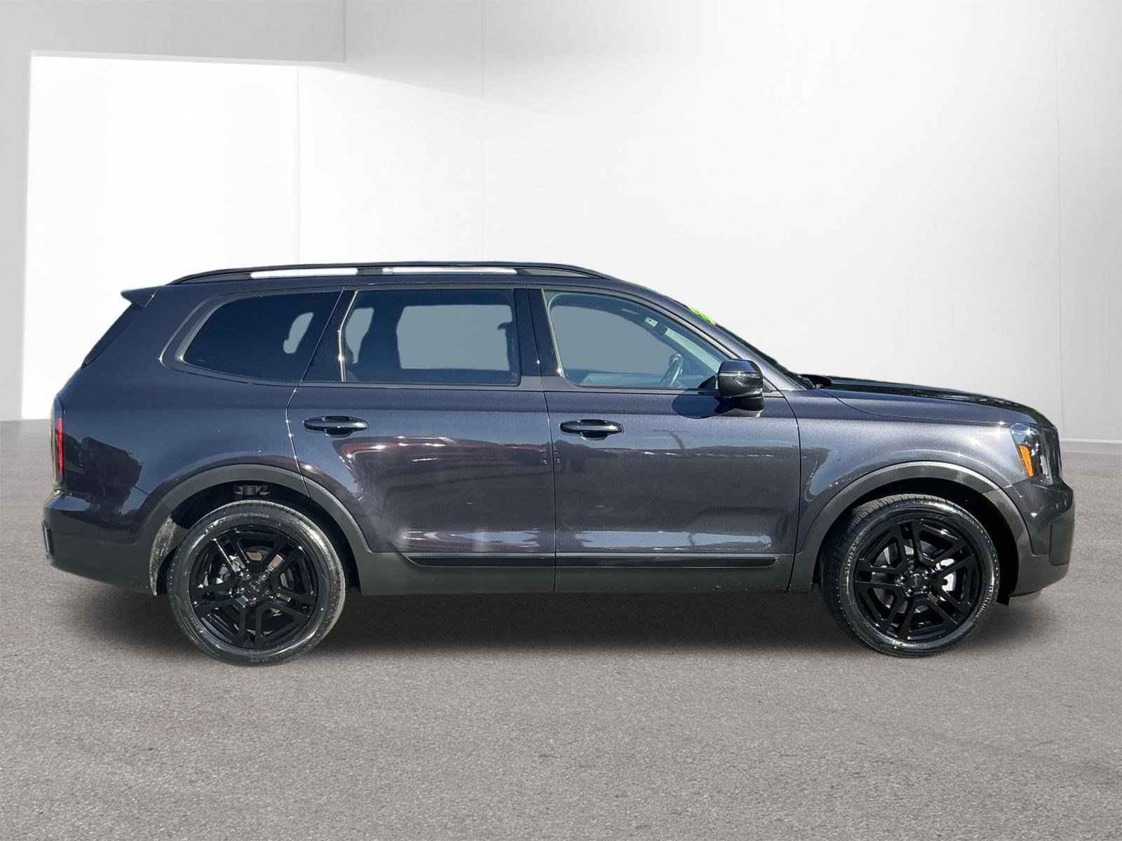 Certified 2025 Kia Telluride EX X-Line AWD/4WD image 8