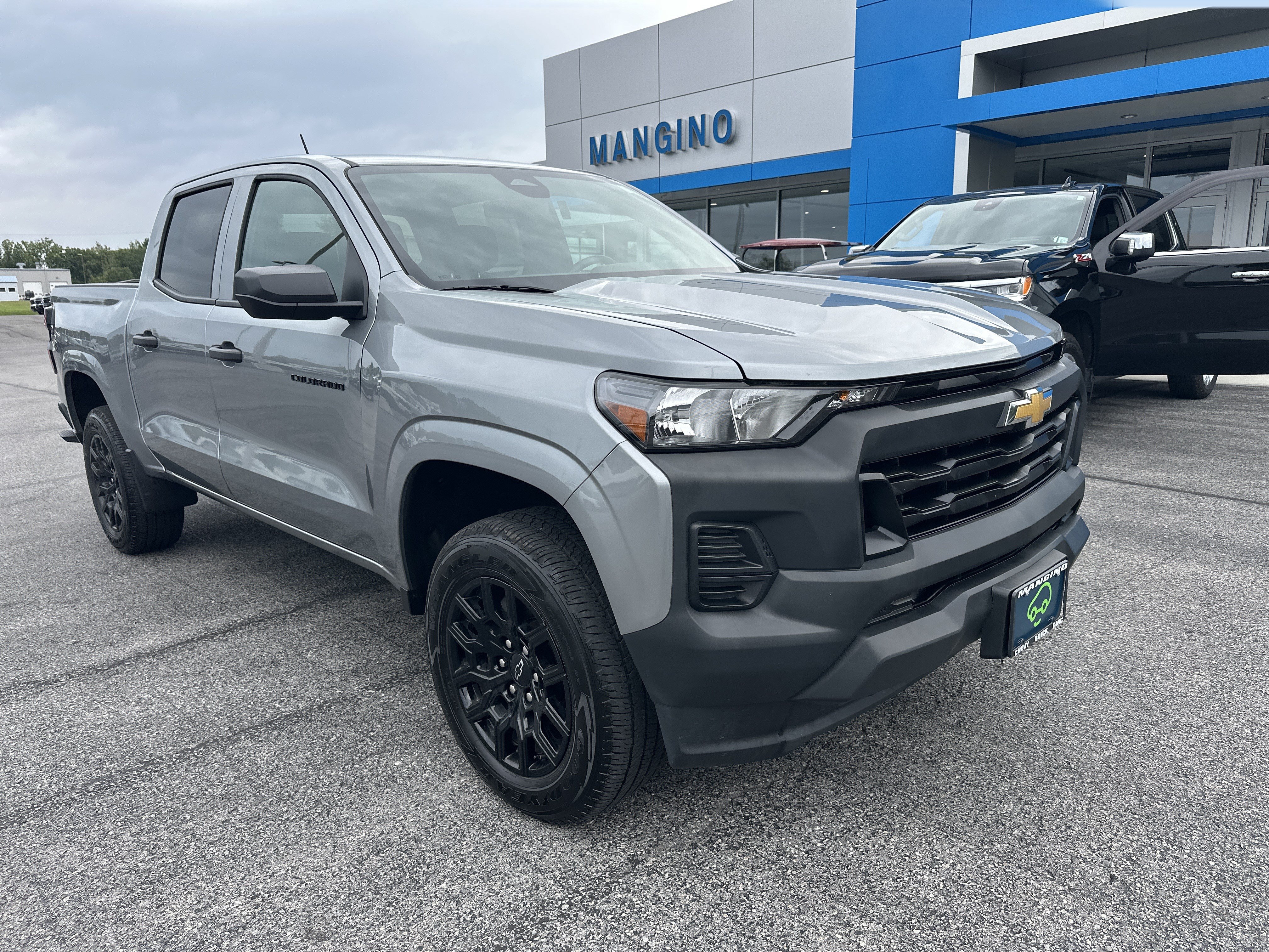 Certified 2026 Chevrolet Colorado W/T w/ WT Custom Package AWD/4WD image 2