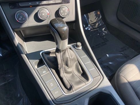 Used 2024 Volkswagen Jetta S image 28