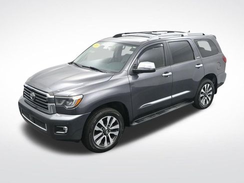 Used 2018 Toyota Sequoia Limited w/ Safety & Convenience Package image 23