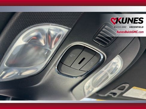 Used 2025 Jeep Compass Limited image 24