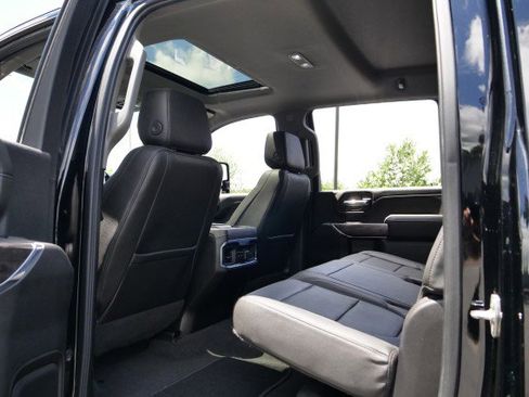 Used 2022 Chevrolet Silverado 2500 LTZ w/ LTZ Plus Package AWD/4WD image 28