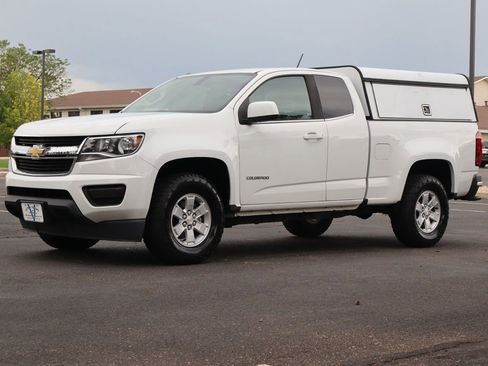 Used 2017 Chevrolet Colorado W/T w/ WT Convenience Package AWD/4WD image 11