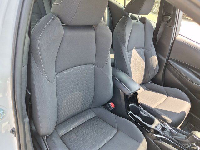 Used 2021 Toyota Corolla SE w/ Carpet Mat Package (TMS) FWD image 17