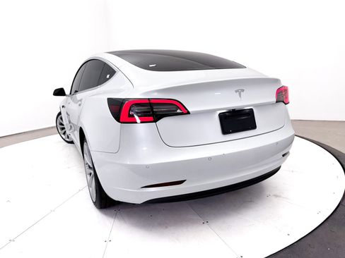Used 2019 Tesla Model 3 Long Range RWD image 8