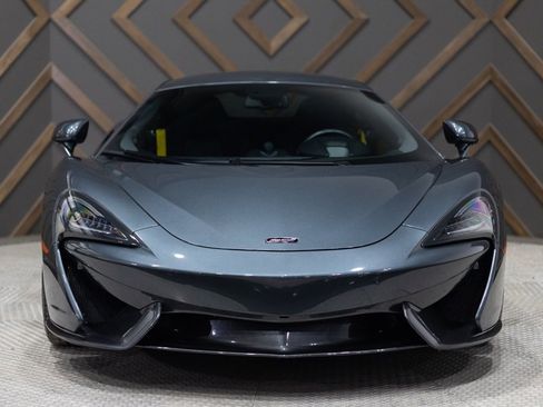 Used 2019 McLaren 570S image 3