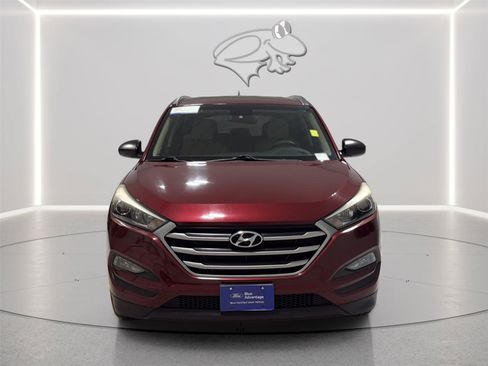 Used 2017 Hyundai Tucson SE w/ SE Popular Package 02 FWD image 8