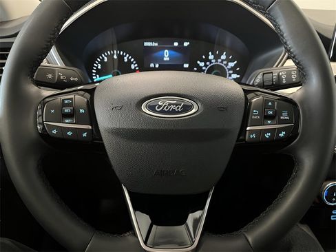 Used 2022 Ford Escape SE w/ Convenience Package image 18