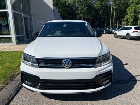 Certified 2020 Volkswagen Tiguan SE R-Line w/ 3rd Row Seat Package AWD/4WD image 8