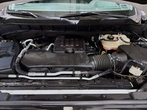 Used 2023 Chevrolet Silverado 1500 LT image 29