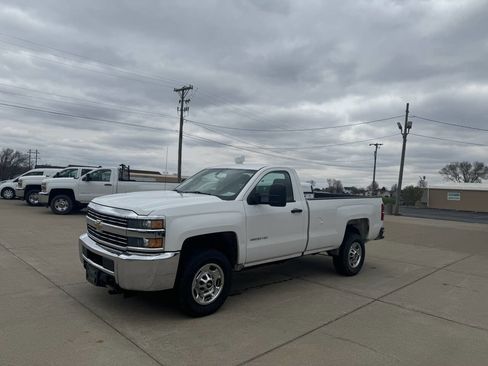 Used 2015 Chevrolet Silverado 2500 W/T w/ WT Fleet Convenience Package image 3