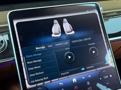 Certified 2026 Mercedes-Benz S 500 4MATIC image 5