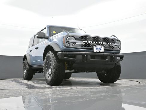 New 2025 Ford Bronco Badlands image 43