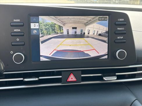 New 2026 Hyundai Elantra SE FWD image 6