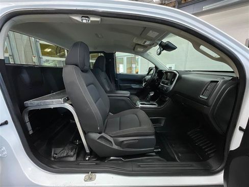 Used 2022 Chevrolet Colorado LT w/ Fleet Safety Package RWD image 20