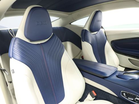 Used 2017 Aston Martin DB11 V12 image 85