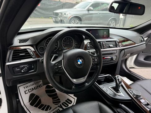 Used 2015 BMW 428i Convertible RWD image 9