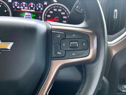Used 2022 Chevrolet Silverado 2500 High Country AWD/4WD image 23