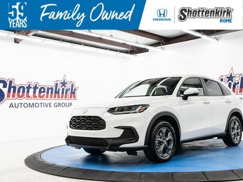 New 2026 Honda HR-V LX image 1