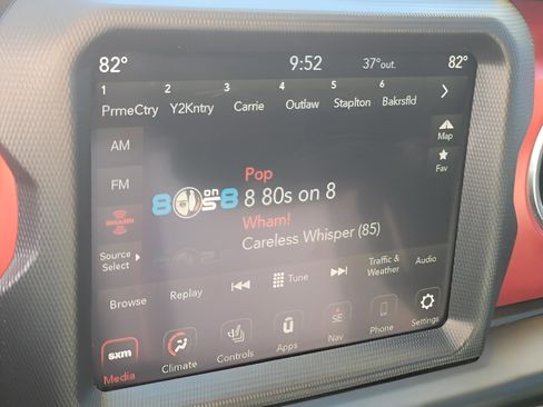 Used 2023 Jeep Wrangler Unlimited Rubicon w/ Cold Weather Group image 17