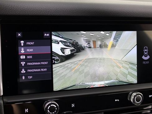 New 2026 Porsche Macan image 28