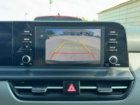 Certified 2024 Kia Seltos LX AWD/4WD image 18
