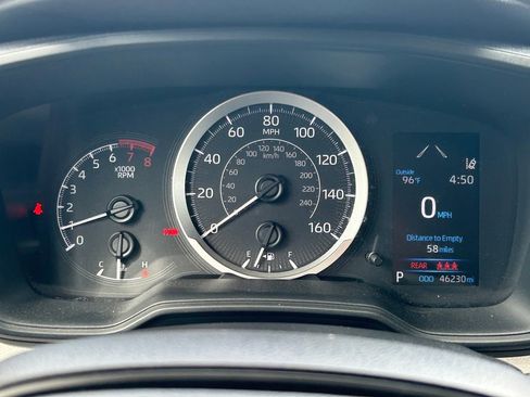 Used 2021 Toyota Corolla LE FWD image 27