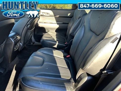 Used 2024 Hyundai Palisade Calligraphy image 14