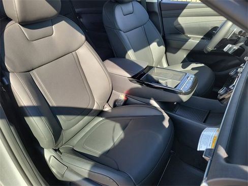 New 2026 Hyundai Tucson SEL image 17