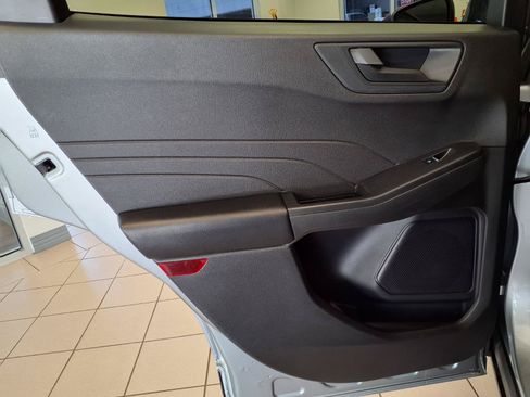 Used 2024 Ford Escape Active AWD/4WD image 16