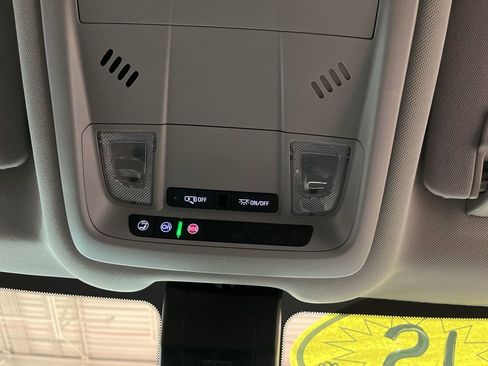 Used 2024 Chevrolet Equinox LS w/ Sport Edition image 25