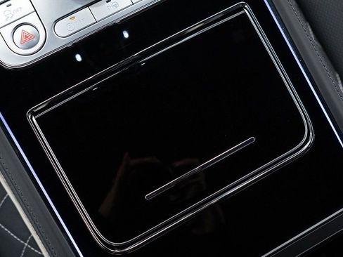 Used 2024 Bentley Continental GT Speed image 29