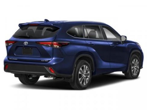 New 2026 Toyota Highlander XLE AWD/4WD image 2