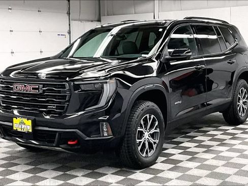 Used 2025 GMC Acadia AT4 AWD/4WD image 12