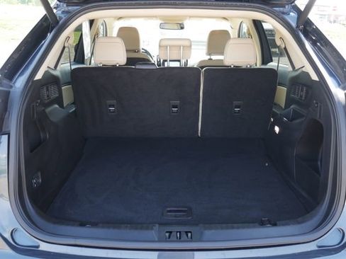 Used 2024 Ford Edge SEL w/ Convenience Package AWD/4WD image 9