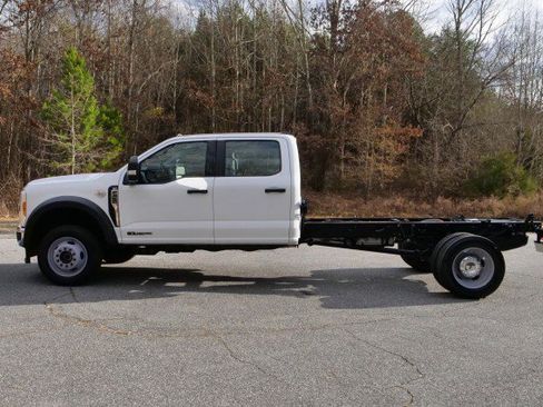 Used 2023 Ford F450 XLT w/ XLT Value Package image 44