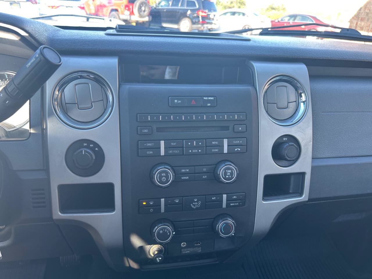 Used 2011 Ford F150 XLT w/ XLT Chrome Pkg AWD/4WD image 13