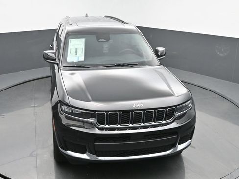 New 2025 Jeep Grand Cherokee L Laredo w/ Luxury Tech Group I image 47