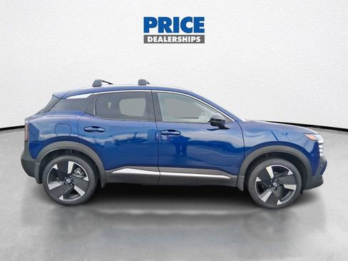 New 2026 Nissan Kicks SR w/ Cold Weather Package image 4